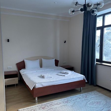 Issyk Ata Retreat 호텔 Gorno-Serafimovka 외부 사진