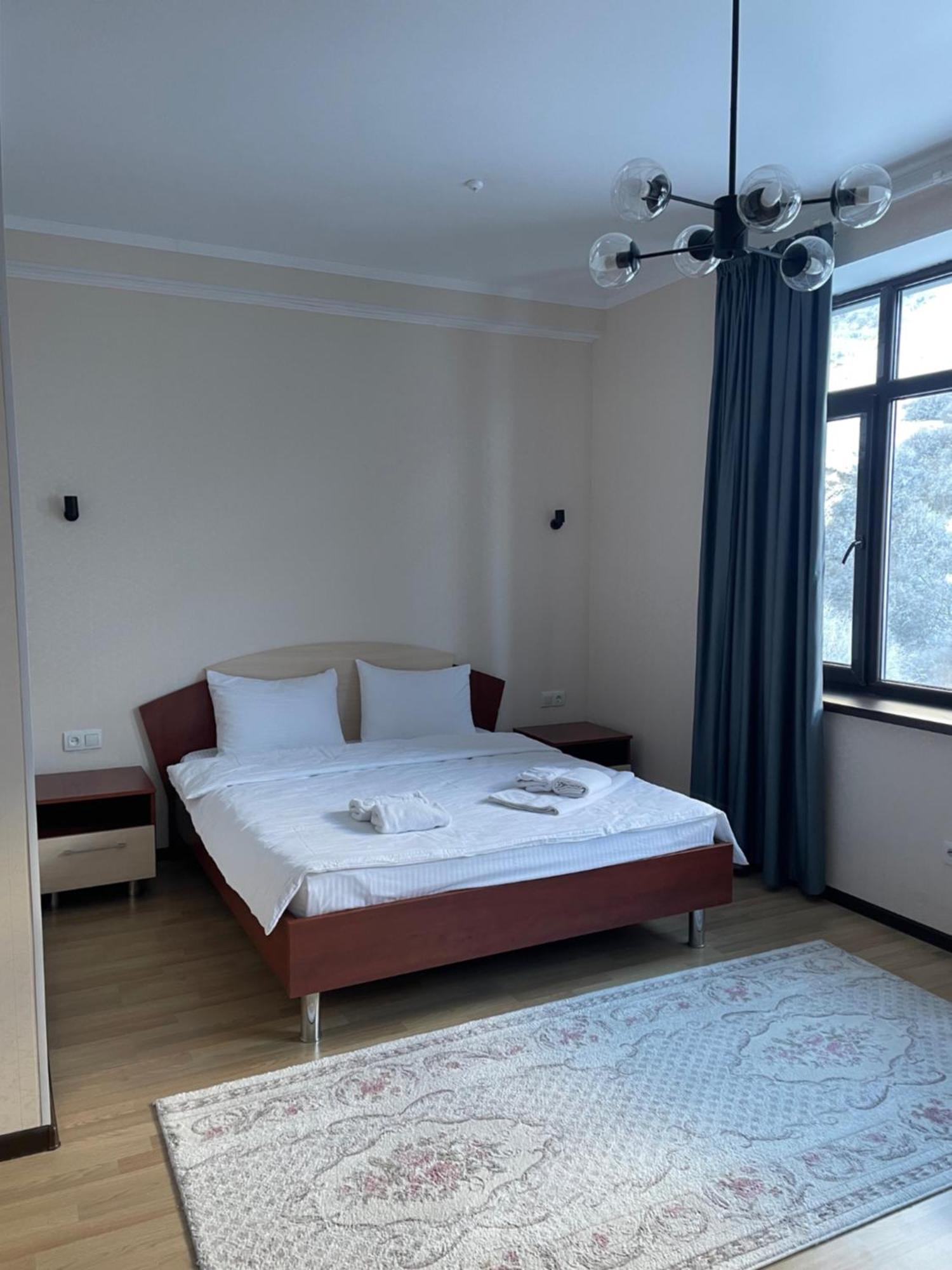 Issyk Ata Retreat 호텔 Gorno-Serafimovka 외부 사진